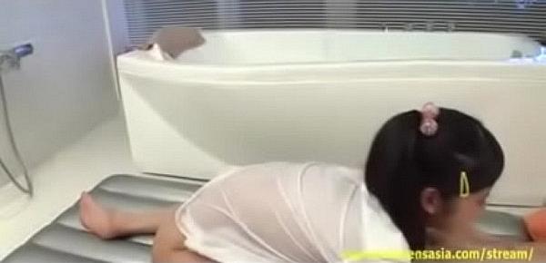  Jav Teen Babe Sucks Cock In The bath In Uniform Then Massages Fucks In Oil